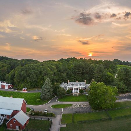 Inn At Black Star Farms Suttons Bay Exteriér fotografie